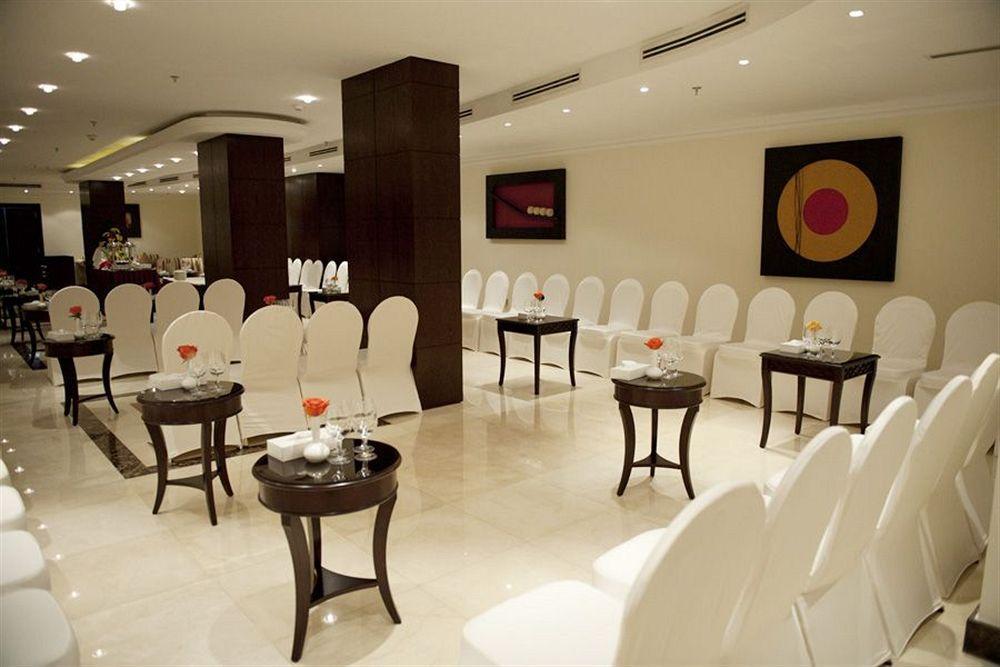 Musherib Hotel Доха Экстерьер фото